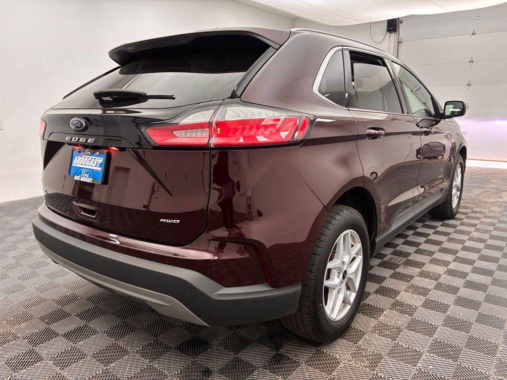 used 2024 Ford Edge car, priced at $28,528