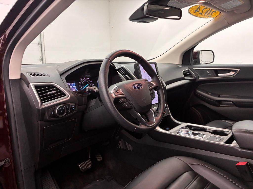 used 2024 Ford Edge car, priced at $28,528