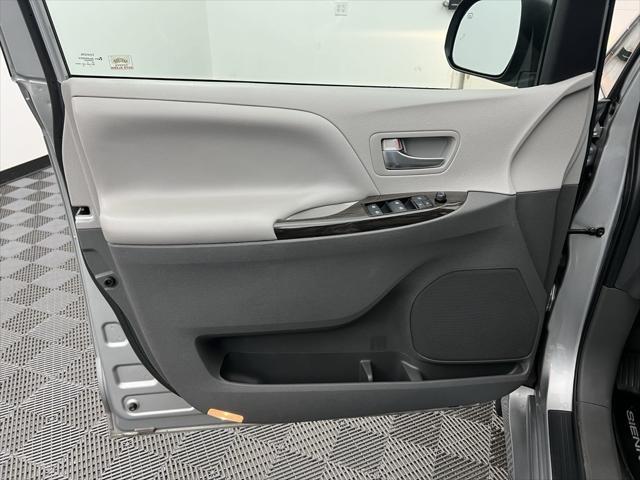 used 2020 Toyota Sienna car, priced at $31,273