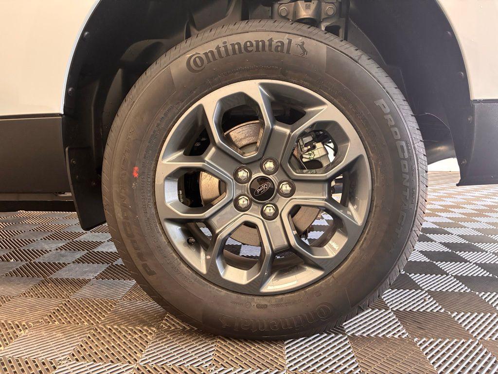 new 2025 Ford Maverick car, priced at $33,302