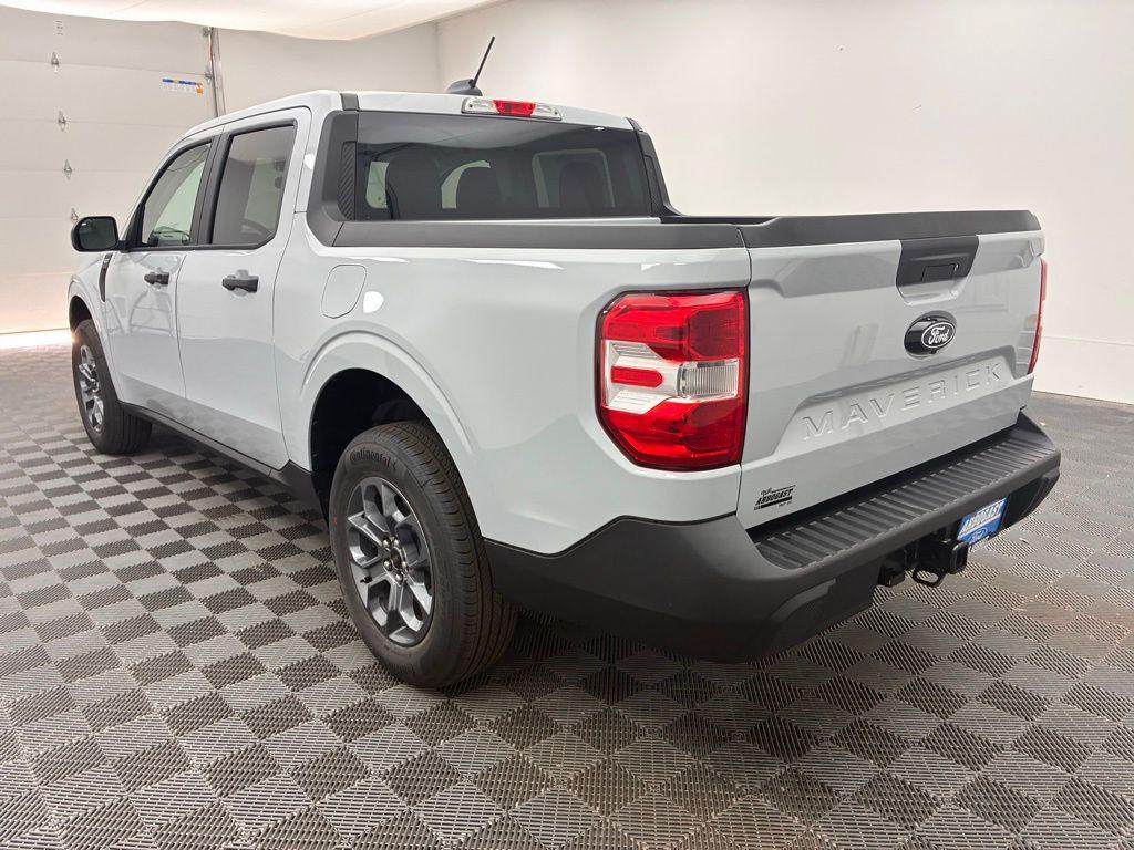 new 2025 Ford Maverick car, priced at $33,302