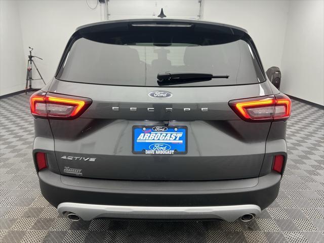 new 2025 Ford Escape car, priced at $29,620