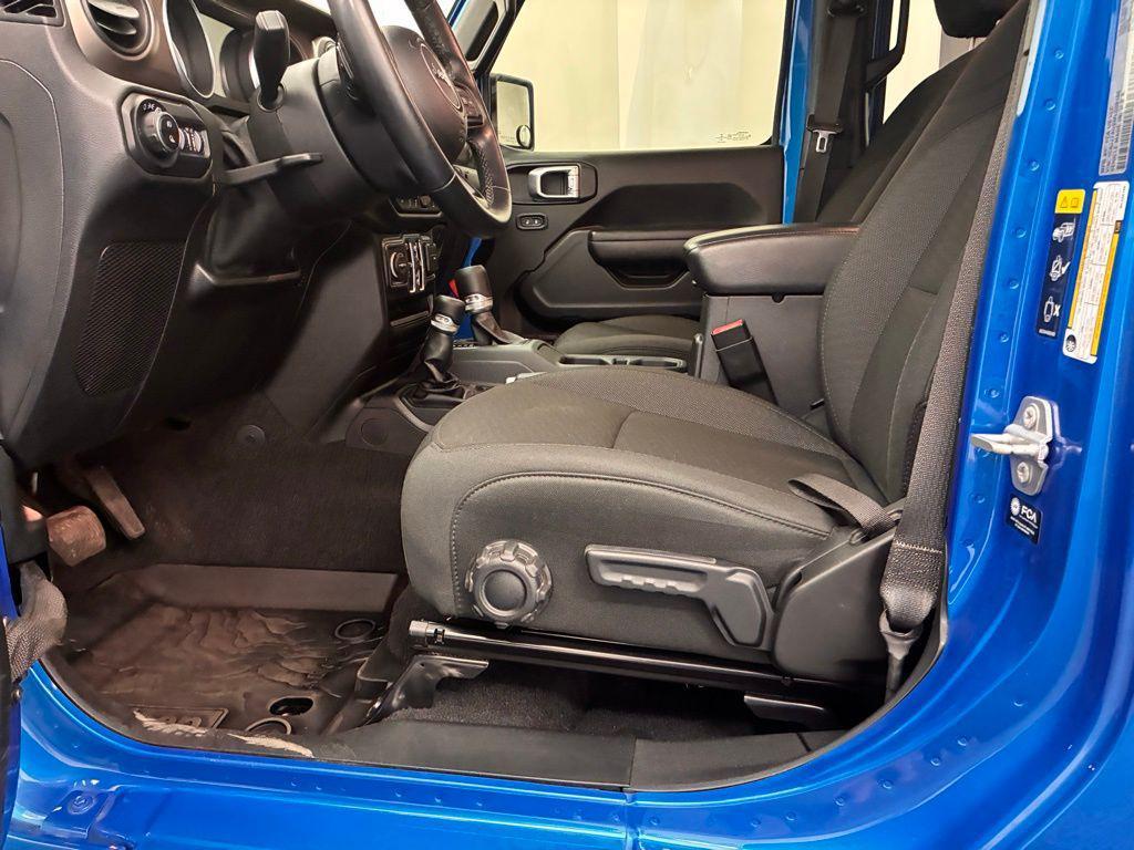 used 2021 Jeep Gladiator car, priced at $28,548