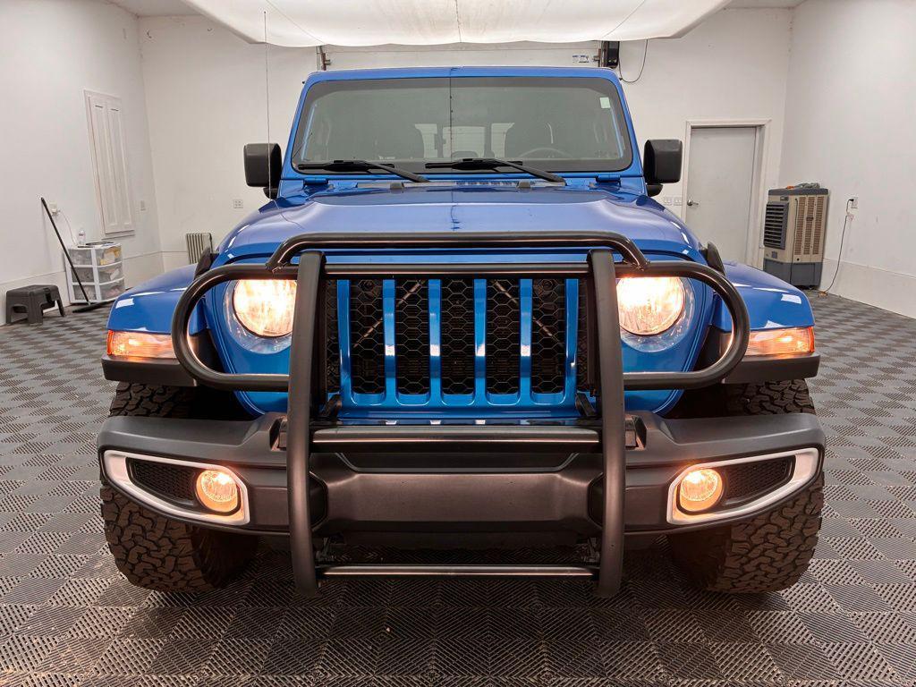 used 2021 Jeep Gladiator car, priced at $28,548