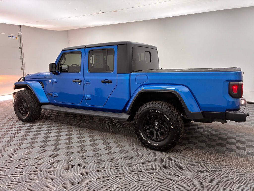 used 2021 Jeep Gladiator car, priced at $28,548