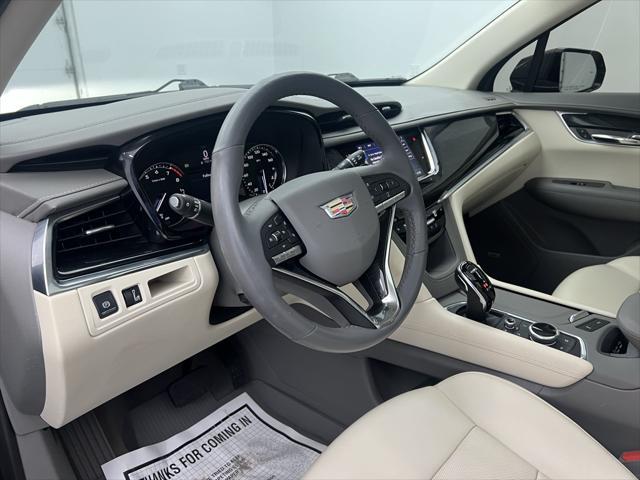 used 2021 Cadillac XT6 car, priced at $35,886