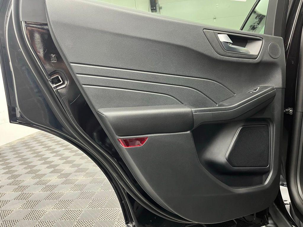 new 2025 Ford Escape car, priced at $35,175