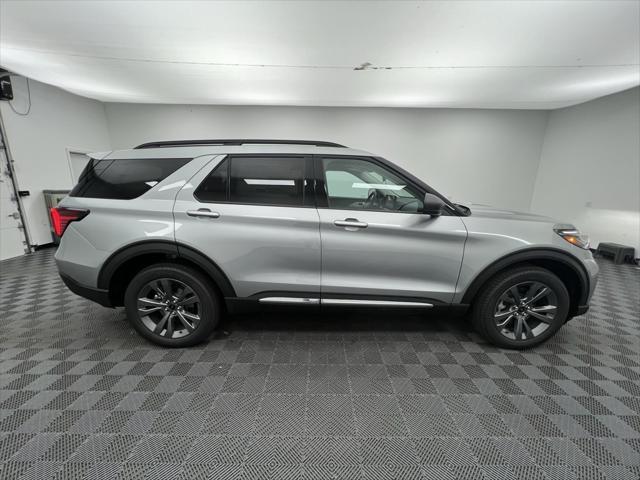 new 2025 Ford Explorer car, priced at $45,245