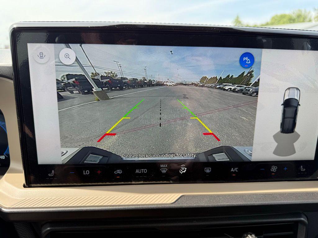 new 2025 Ford Bronco Sport car, priced at $33,074