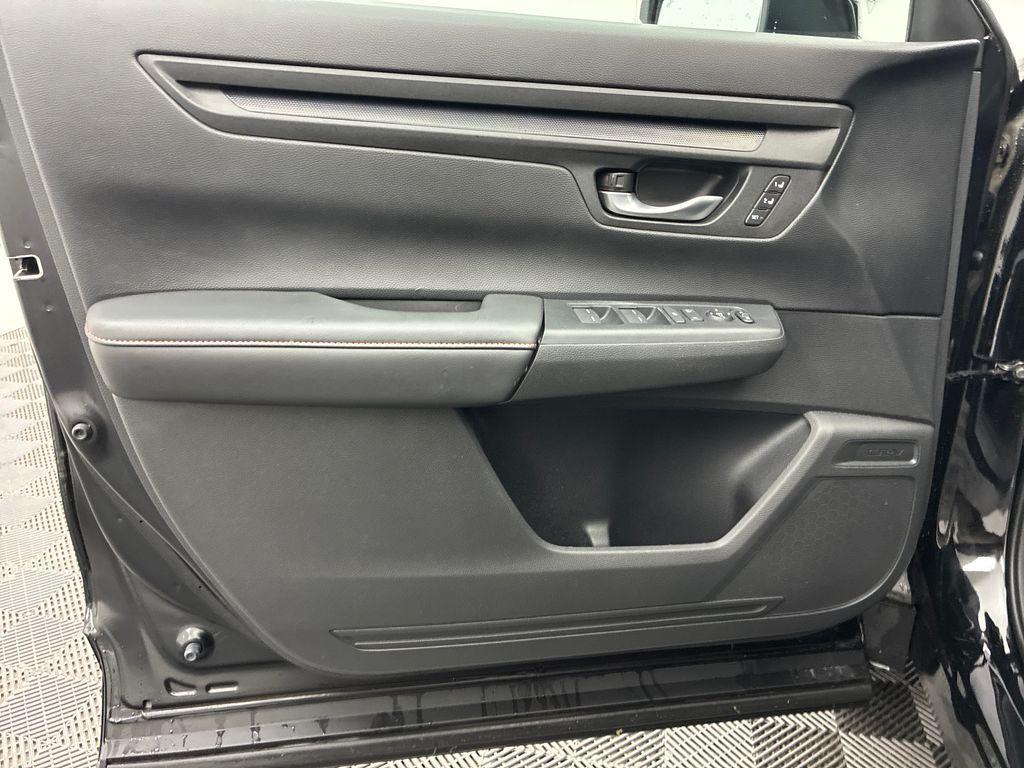 used 2024 Honda CR-V Hybrid car, priced at $33,500