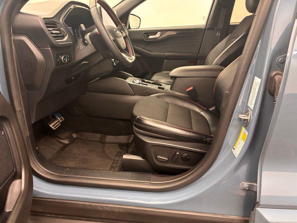 used 2023 Ford Escape car, priced at $26,891