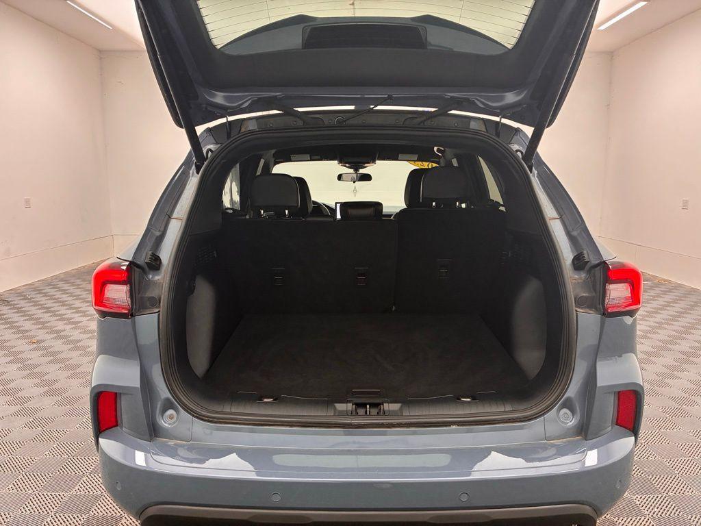 used 2023 Ford Escape car, priced at $26,891