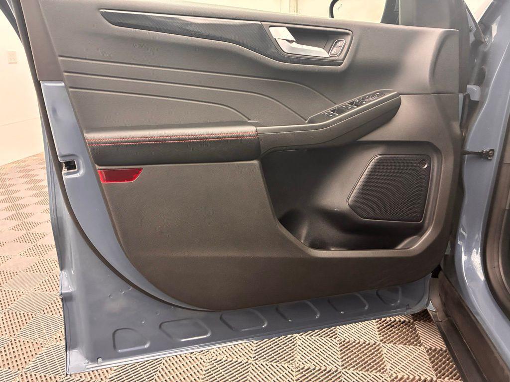 used 2023 Ford Escape car, priced at $26,891