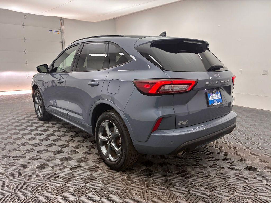 used 2023 Ford Escape car, priced at $26,891