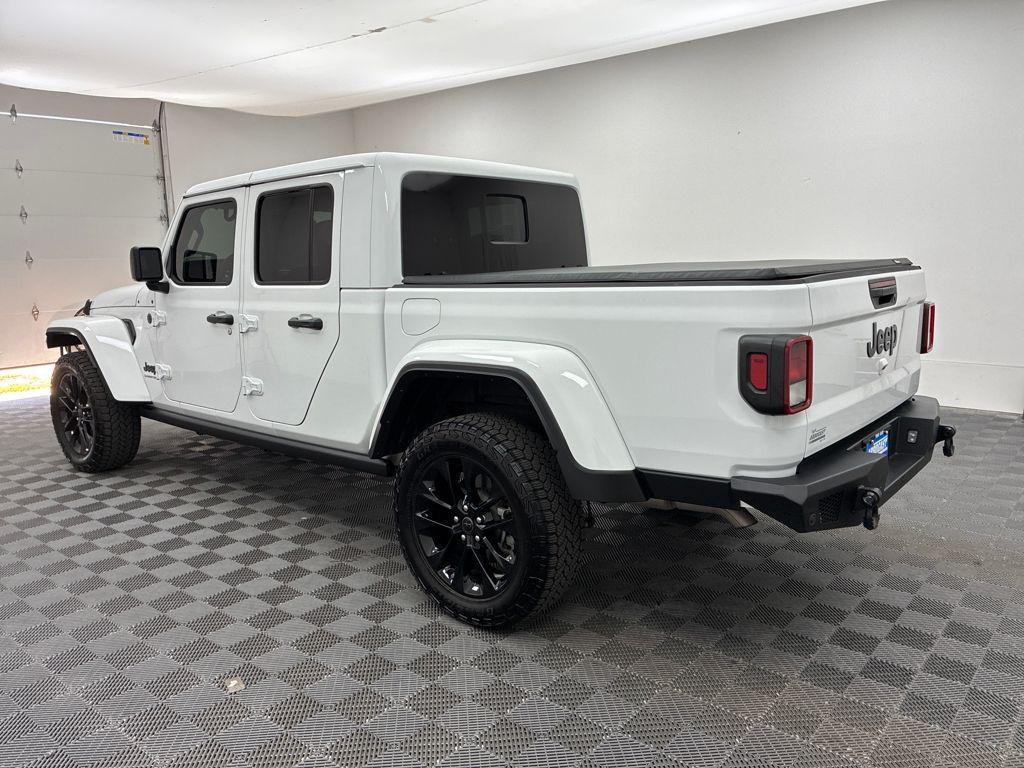 used 2024 Jeep Gladiator car, priced at $36,259