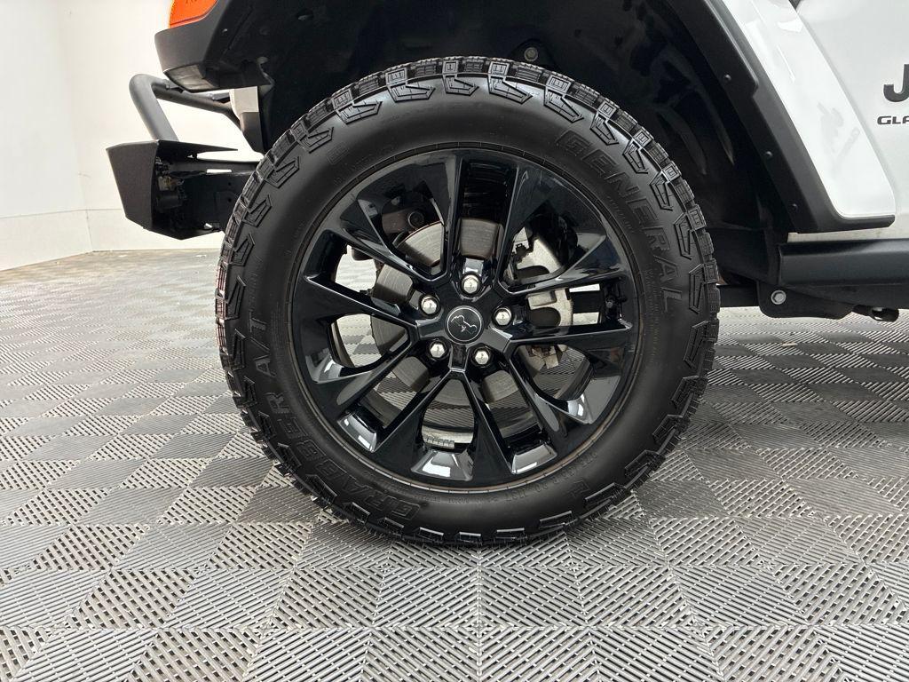 used 2024 Jeep Gladiator car, priced at $36,259