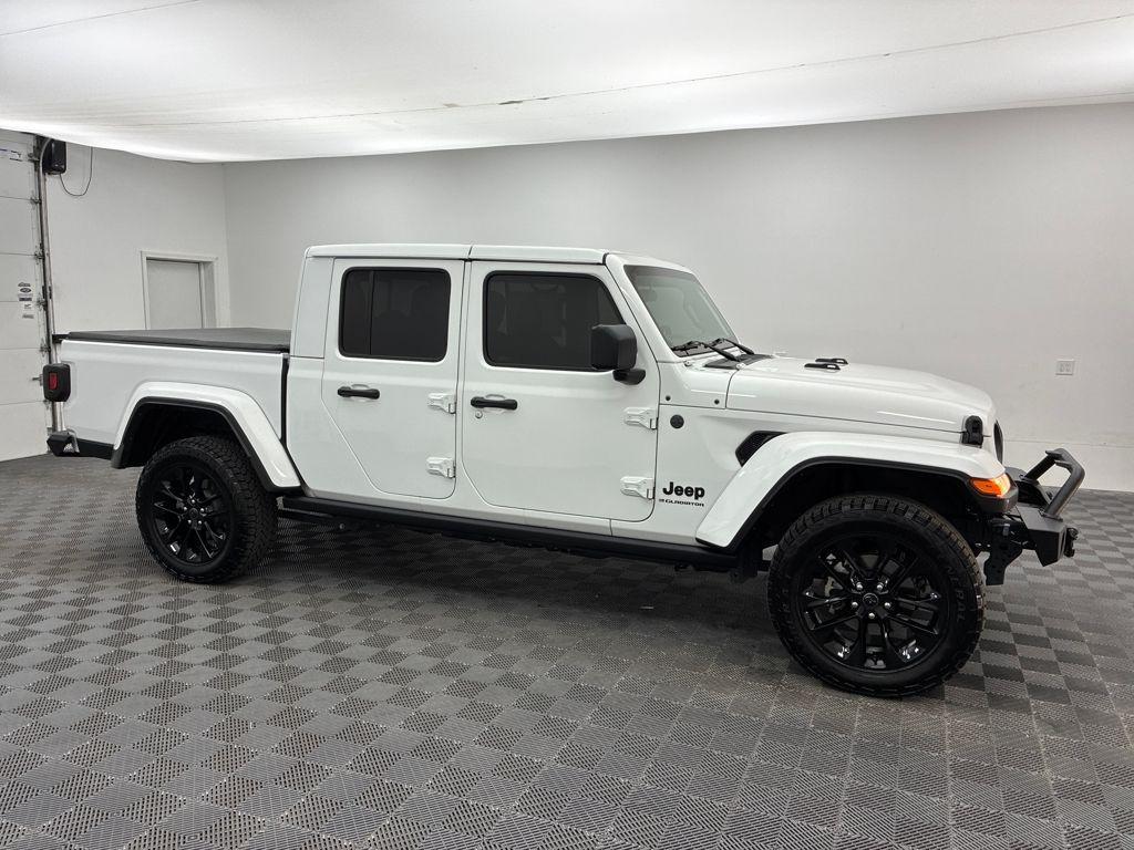 used 2024 Jeep Gladiator car, priced at $36,259