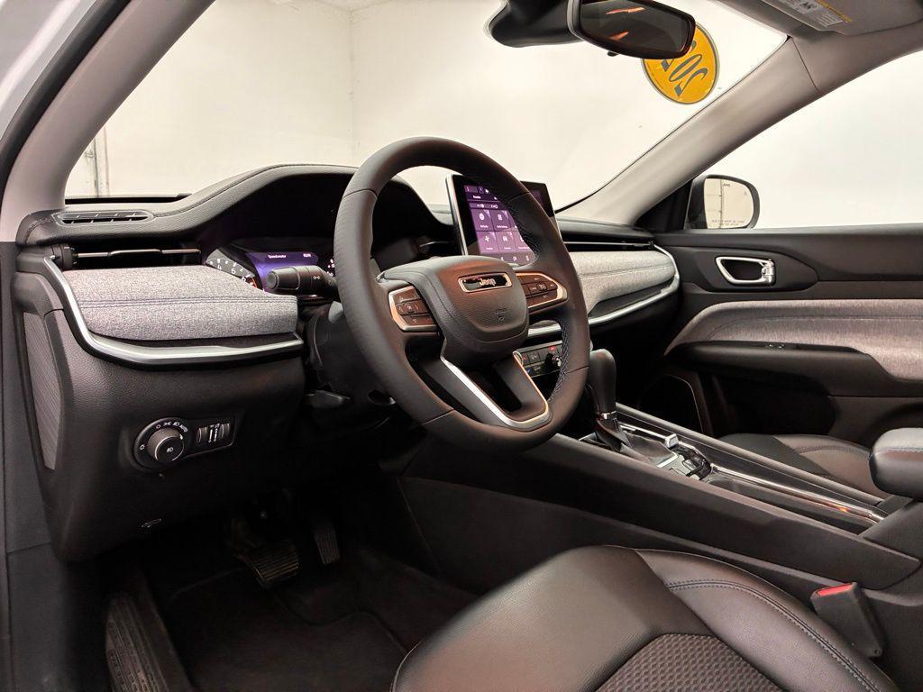 used 2022 Jeep Compass car, priced at $21,489