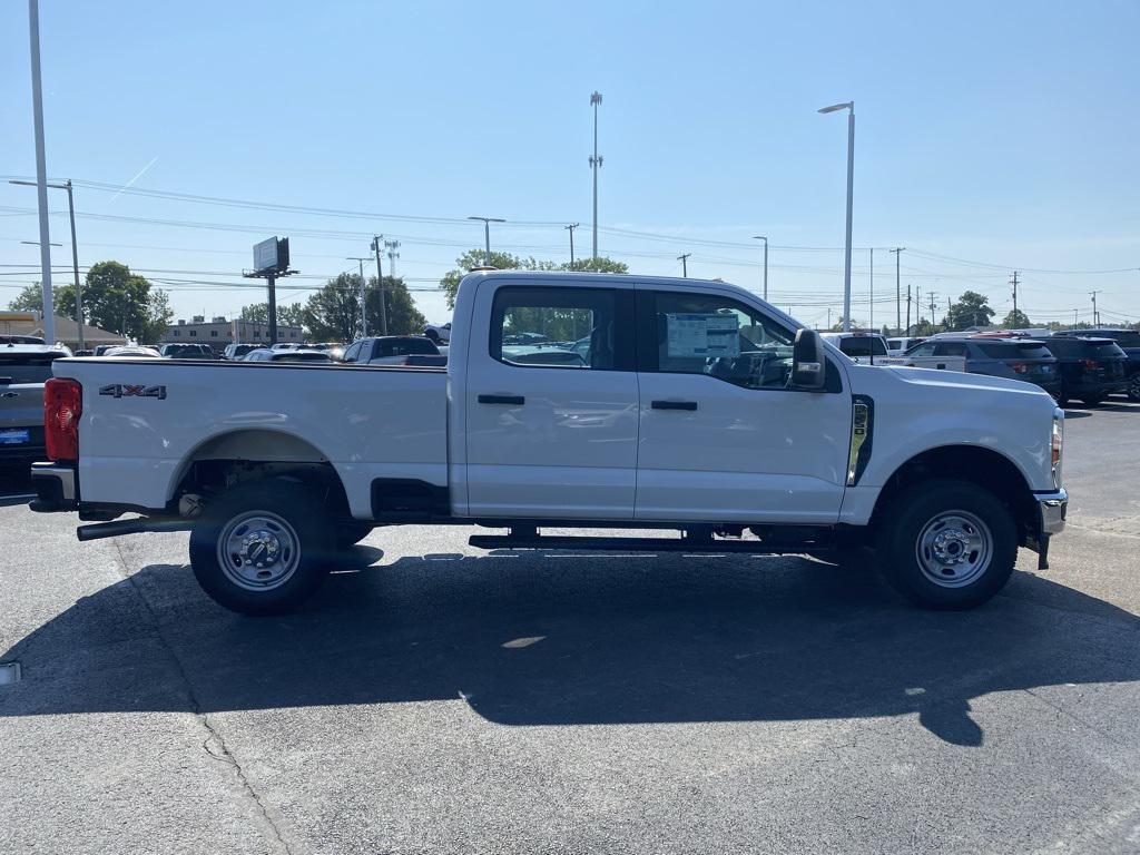 new 2025 Ford F-250 car, priced at $52,184