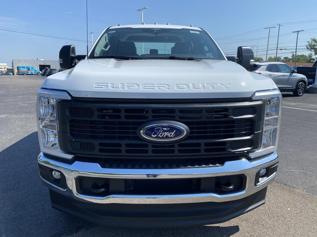 new 2025 Ford F-250 car, priced at $52,184