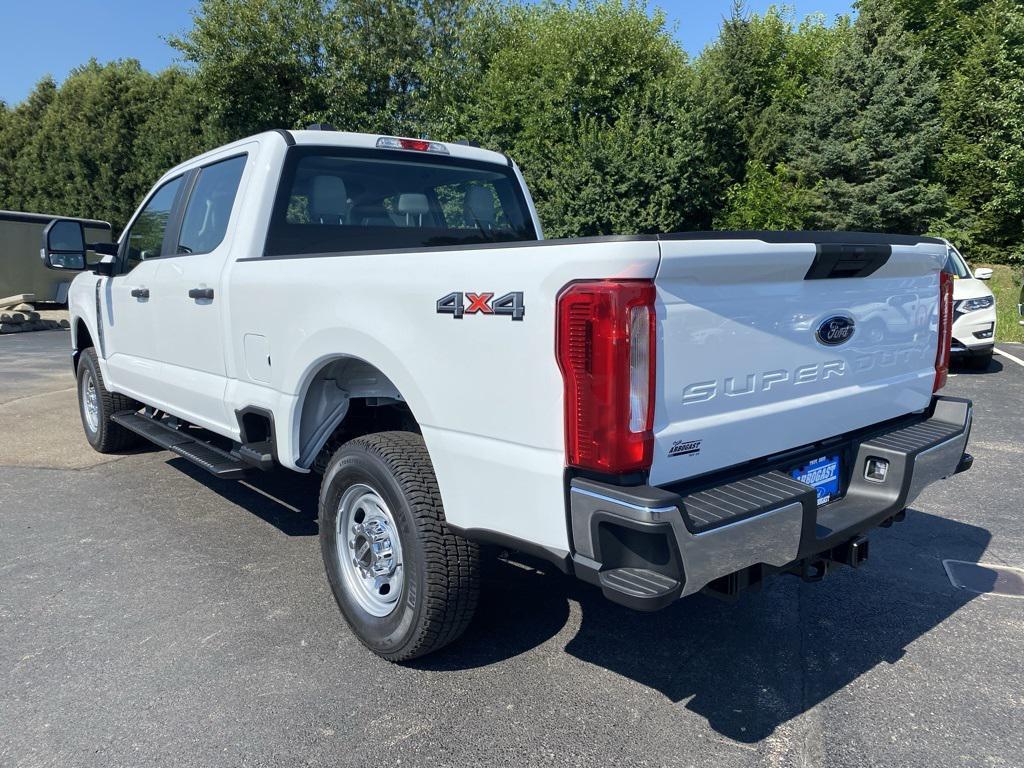 new 2025 Ford F-250 car, priced at $52,184