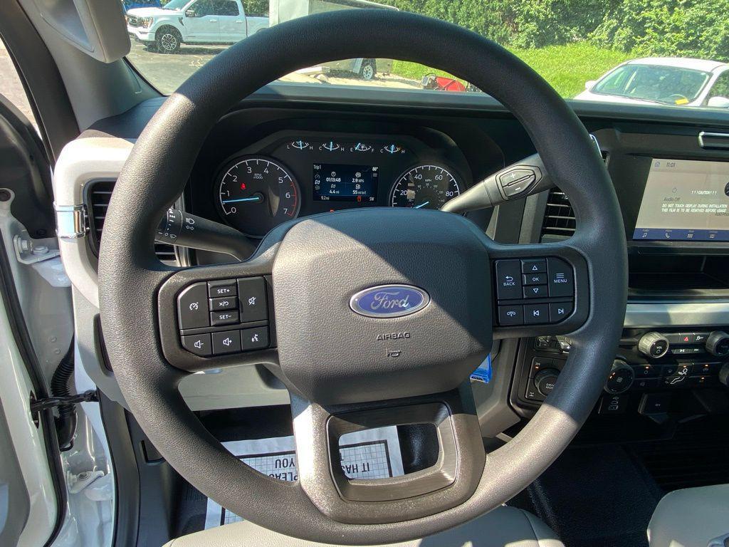 new 2025 Ford F-250 car, priced at $51,434