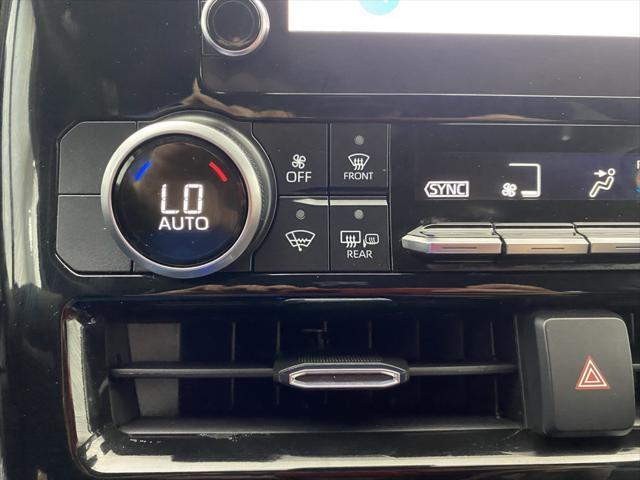 used 2023 Toyota Highlander car, priced at $31,773