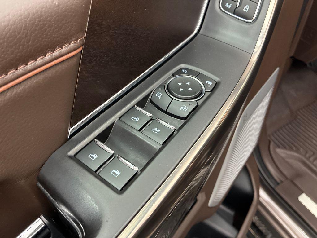 used 2022 Ford F-150 car, priced at $45,600