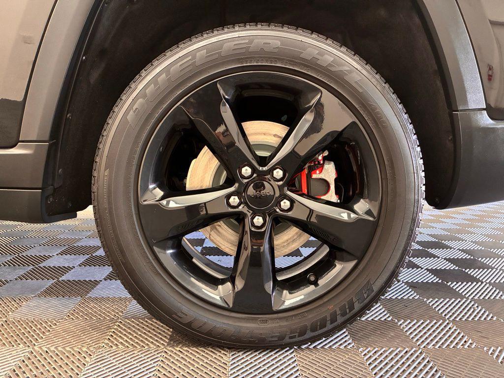 used 2021 Jeep Grand Cherokee L car, priced at $30,285