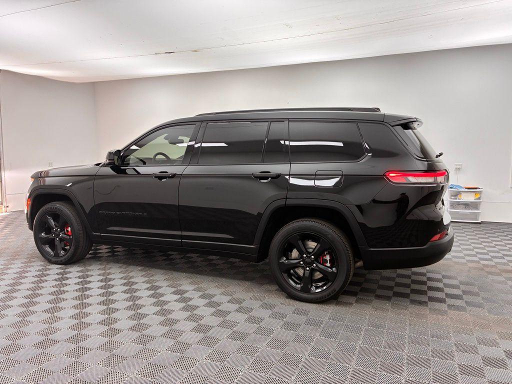 used 2021 Jeep Grand Cherokee L car, priced at $30,285