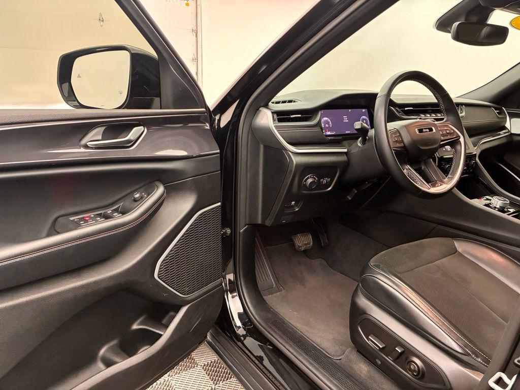 used 2021 Jeep Grand Cherokee L car, priced at $30,285