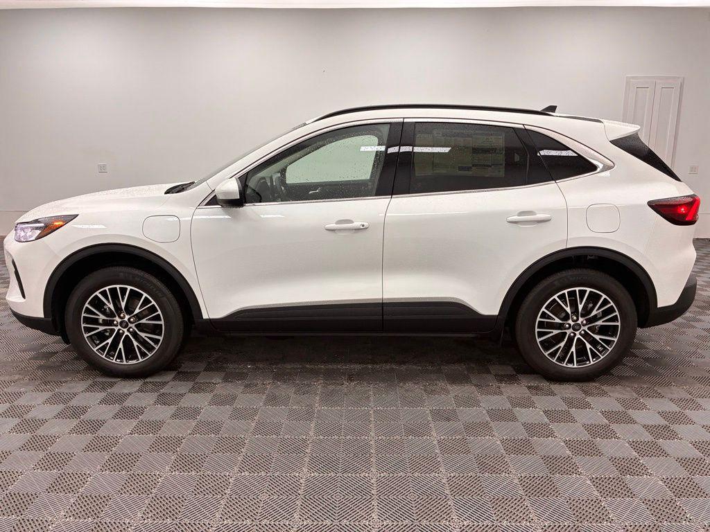 new 2026 Ford Escape PHEV car, priced at $34,385