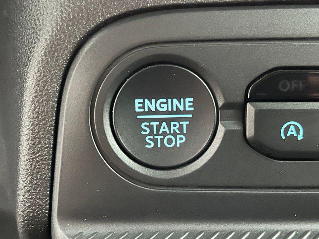 new 2025 Ford Bronco Sport car, priced at $31,429