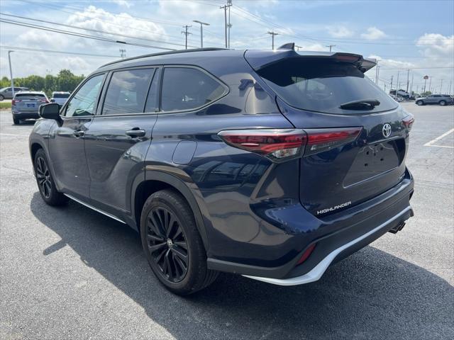 used 2024 Toyota Highlander car, priced at $43,178