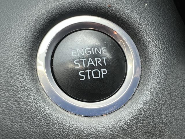 used 2024 Toyota Highlander car, priced at $43,178