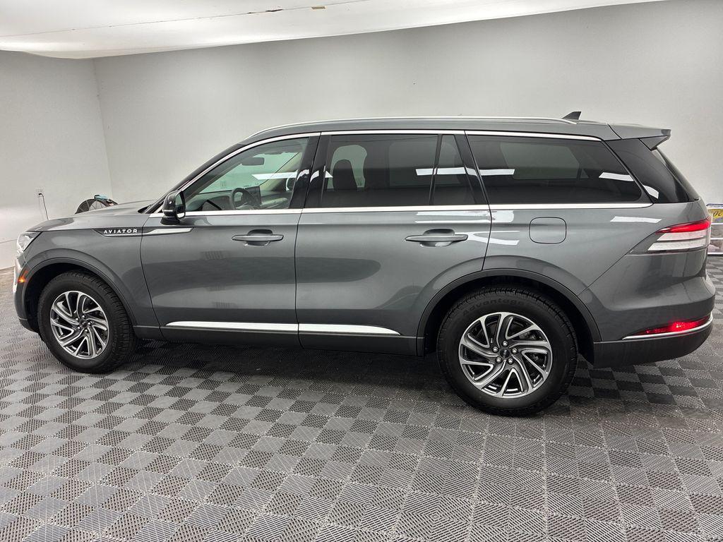 used 2023 Lincoln Aviator car, priced at $33,664