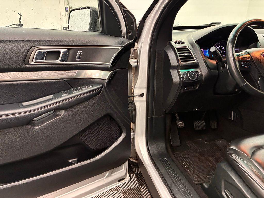 used 2019 Ford Explorer car, priced at $18,977