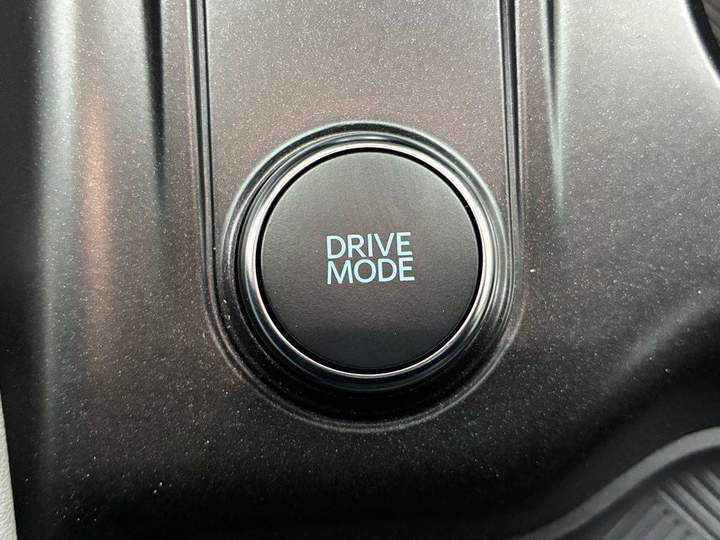 new 2025 Ford Explorer car, priced at $46,004