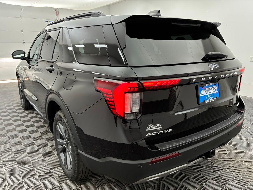 new 2025 Ford Explorer car, priced at $46,004