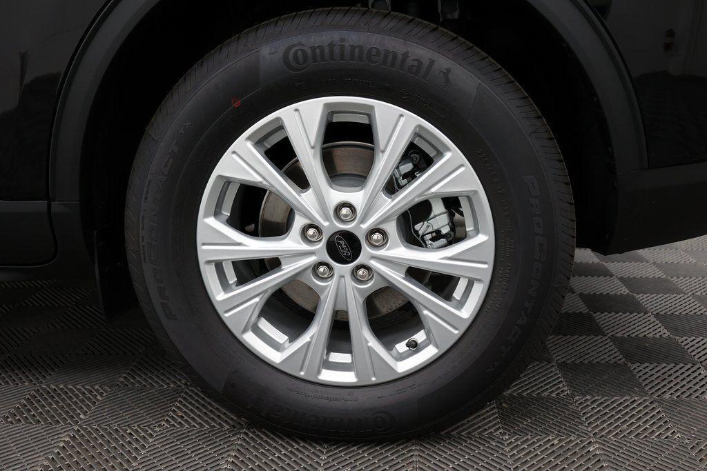 new 2025 Ford Escape car, priced at $28,279