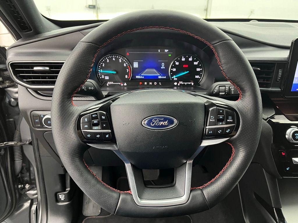 used 2023 Ford Explorer car, priced at $38,618