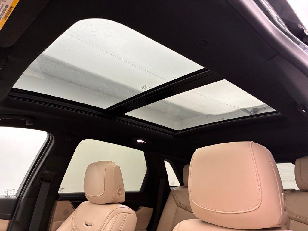 used 2019 Cadillac XT5 car, priced at $18,899