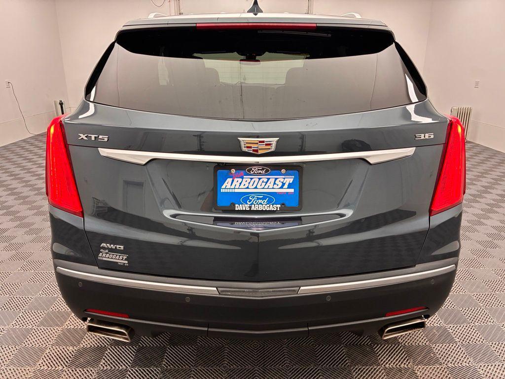 used 2019 Cadillac XT5 car, priced at $18,899