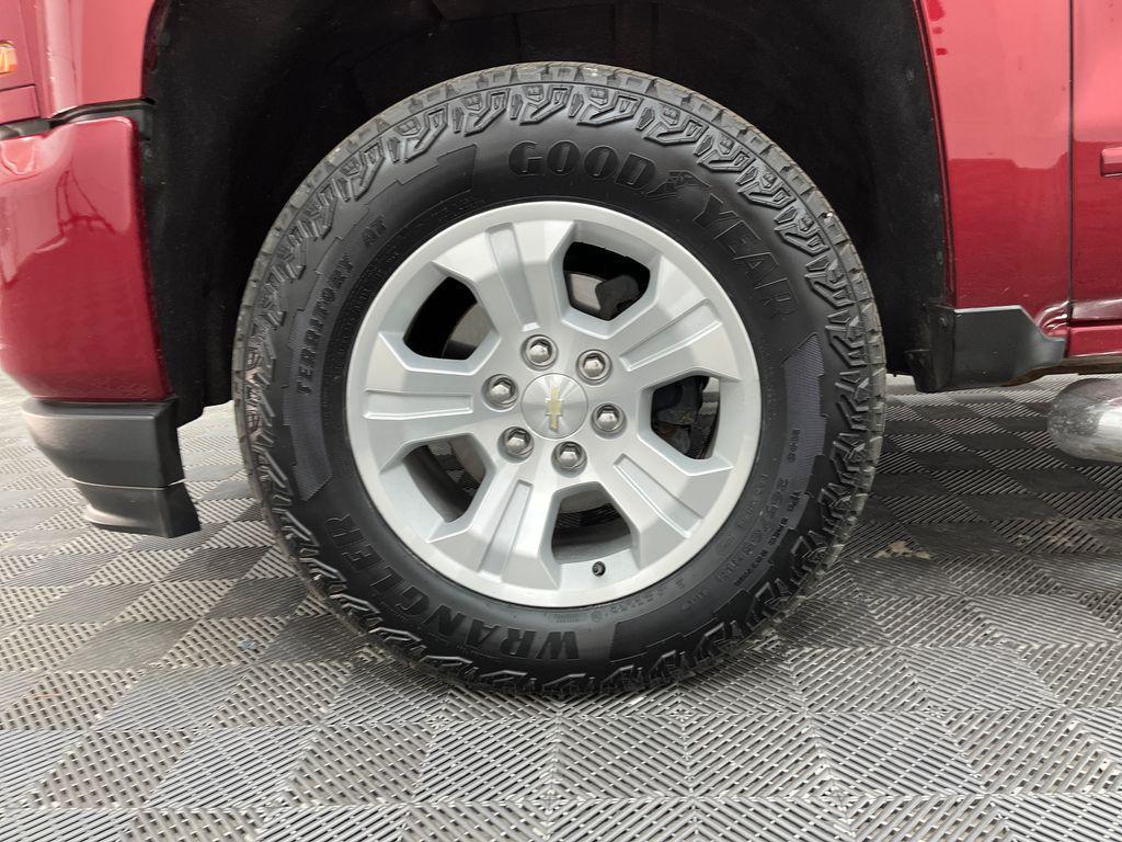 used 2018 Chevrolet Silverado 1500 car, priced at $25,159