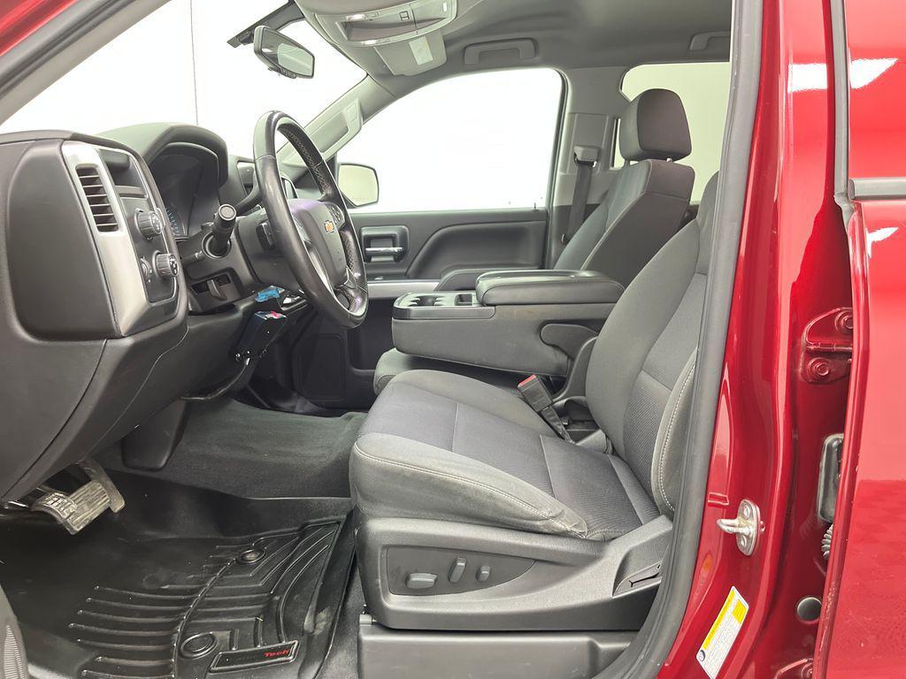 used 2018 Chevrolet Silverado 1500 car, priced at $25,159