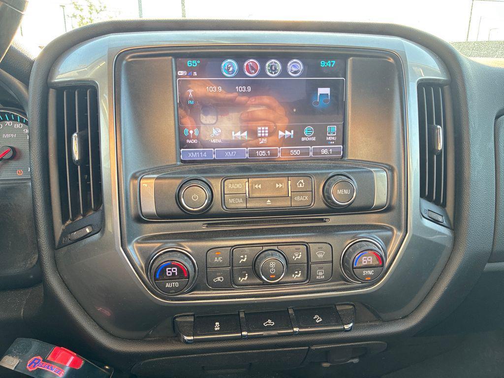 used 2018 Chevrolet Silverado 1500 car, priced at $25,159