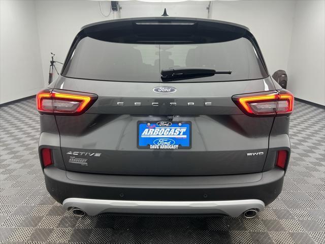 new 2025 Ford Escape car, priced at $33,115