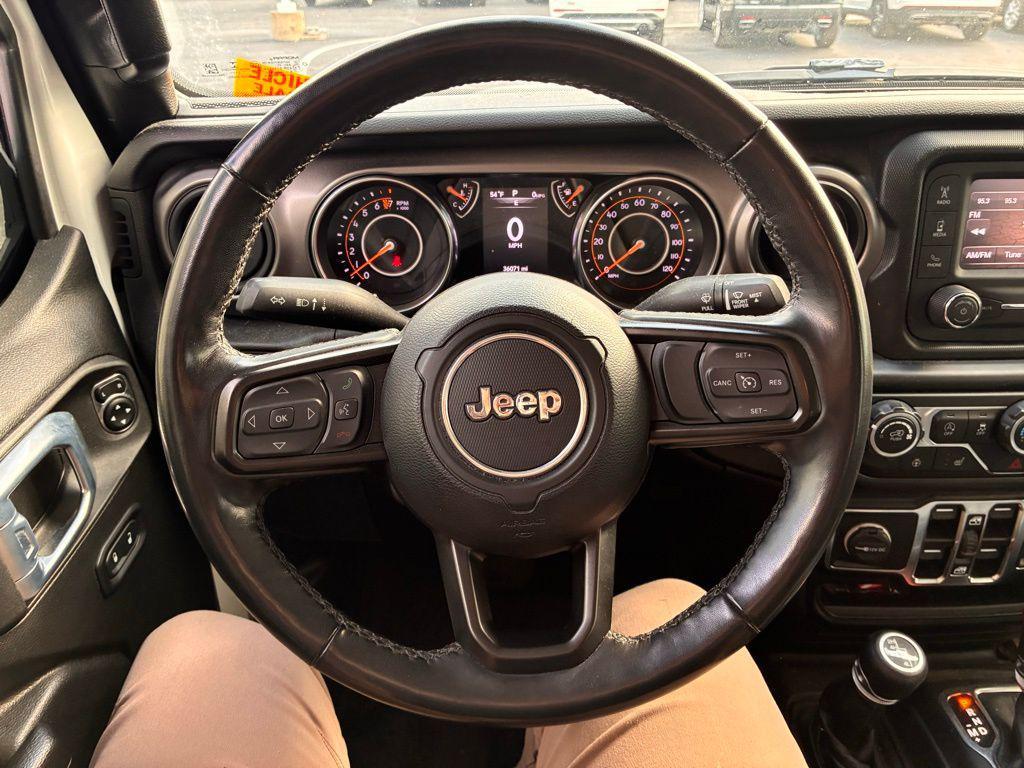used 2021 Jeep Gladiator car, priced at $31,120