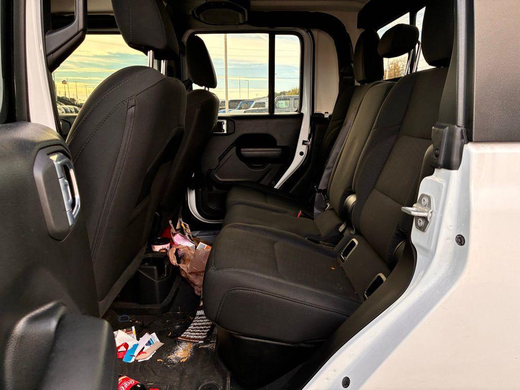 used 2021 Jeep Gladiator car, priced at $31,120