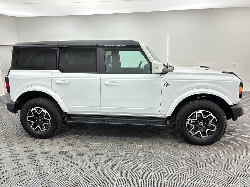 new 2025 Ford Bronco car, priced at $54,004